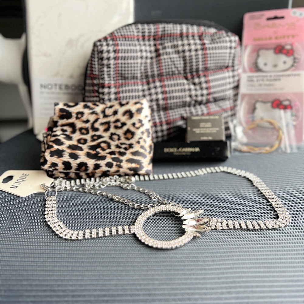 Beauty Bundle Set - Picture 4 of 4